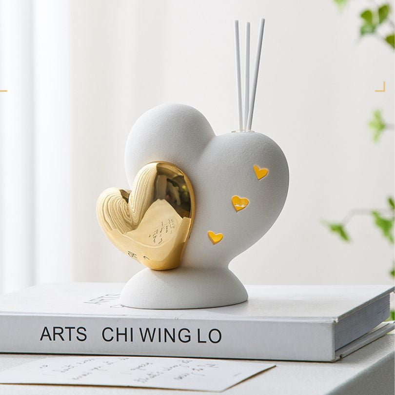 European Ceramic Miniature Love Shape Ornament